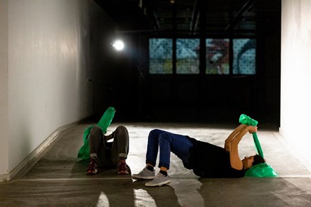 Έρευνα Kίνησης και Aυτοσχεδιασμός με τις Κατερίνα Δελακούρα και Ηρώ Γρηγοριάδη (Quilombo)