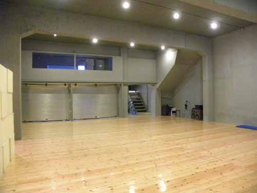 Ανώτερη Επαγγελματική Σχολή Χορού "Ακτίνα"