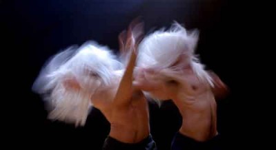 «Wisteria Maiden»: Η καινούρια δουλειά του Αντώνη Φωνιαδάκη