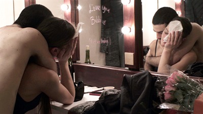 Bobbi Jene Η ιστορία της πρώτης χορεύτριας της Batsheva Dance Company 