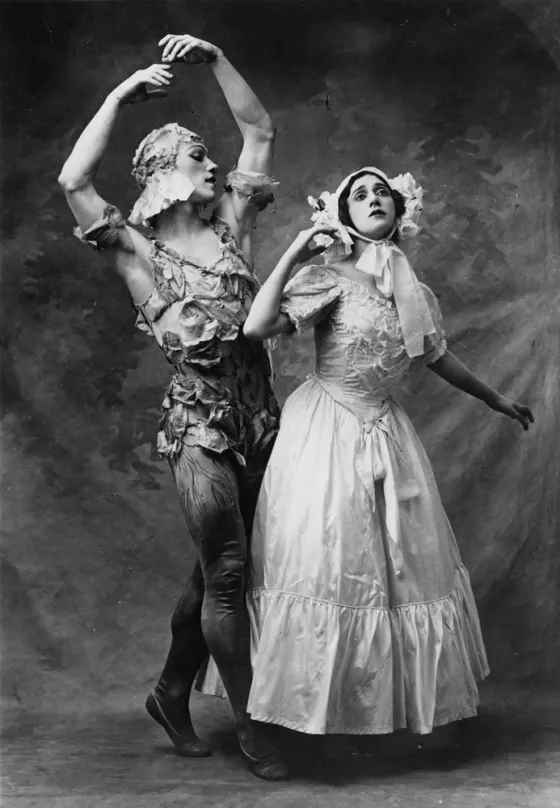 Tamara Karsavina and Vaslav Nijinsky in Le Spectre de la rose