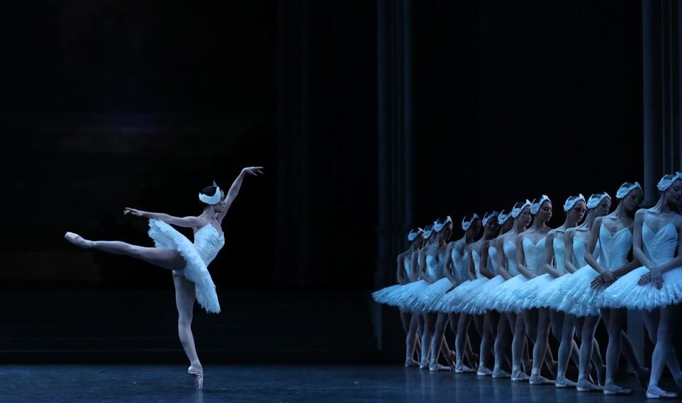 limni twn kyknwn online