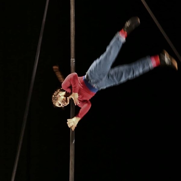 seminario kinezikou akrovatikou stylou me tin faidra liapi