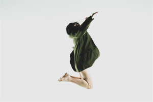 Μαθήματα χορού με την Όλγα Σπυράκη