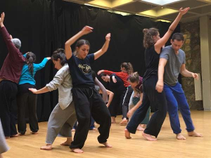 Εκπαιδευτικό πρωινό εργαστήριο Contact Improvisation με την Χριστίνα Κλεισιούνη