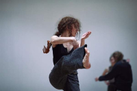 ''Body instrument'' // Σεμινάριο σύγχρονου χορού με την Λαμπρινή Γκόλια στο Τεχνουργείο