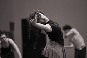 &#039;&#039;Body instrument&#039;&#039; // Σεμινάριο σύγχρονου χορού με την Λαμπρινή Γκόλια στο Τεχνουργείο